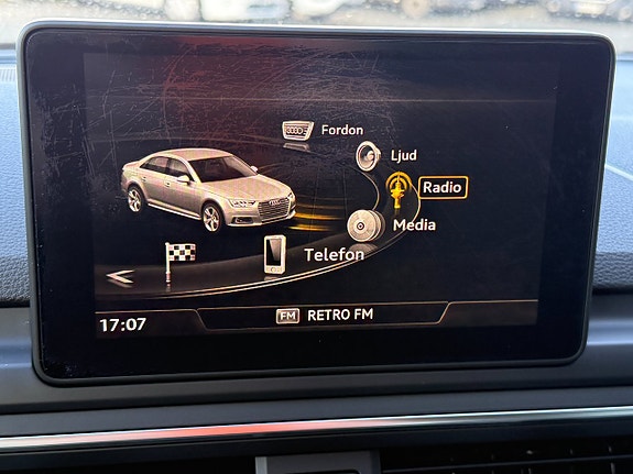 Audi A4 14 of 15