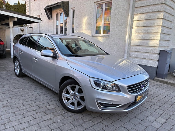 Volvo V60 4 of 24