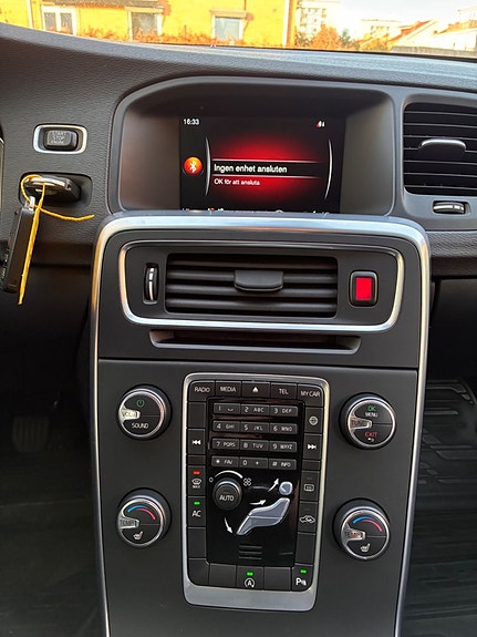 Volvo V60 17 of 24