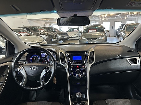 Hyundai i30 11 of 22