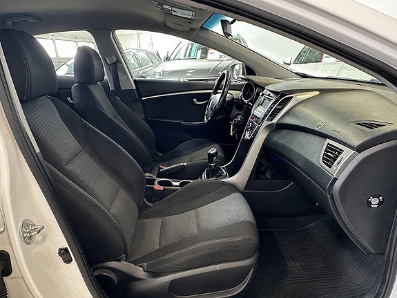 Hyundai i30 9 of 22