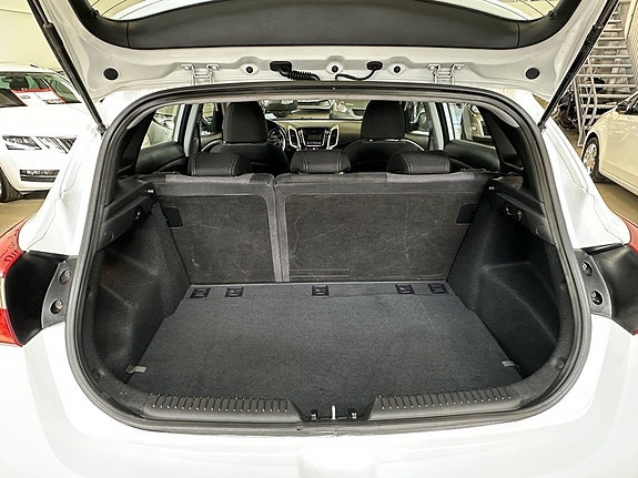 Hyundai i30 7 of 22
