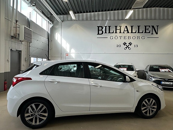 Hyundai i30 3 of 5