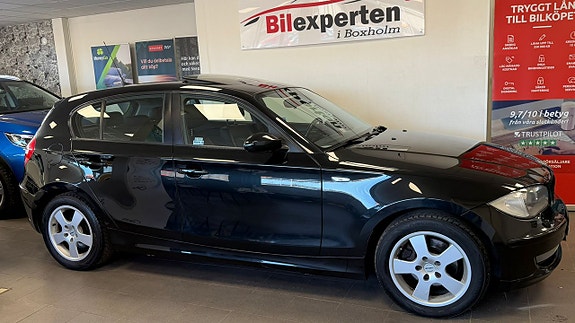 BMW 118d 3 of 5