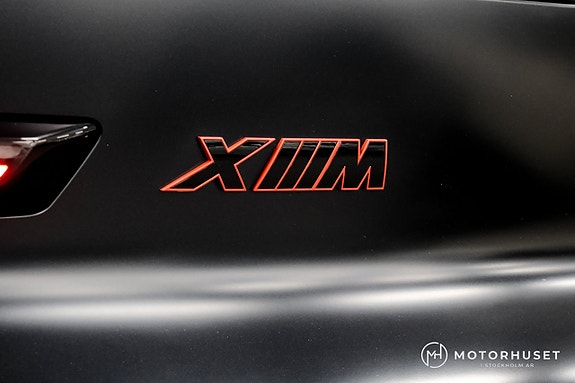 BMW XM 27 of 30