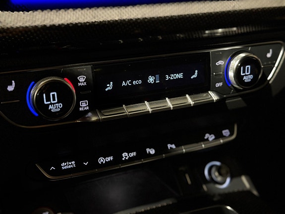 Audi SQ5 28 of 30