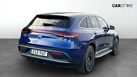 Mercedes-Benz EQC400 2 of 17