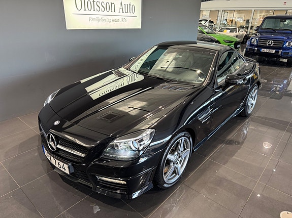 Mercedes-Benz SLK55 11 of 17
