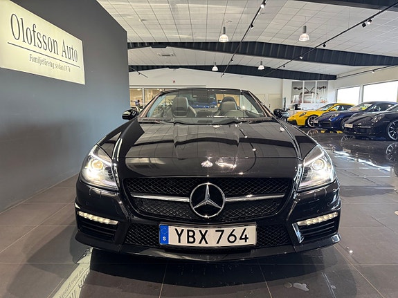 Mercedes-Benz SLK55 14 of 17