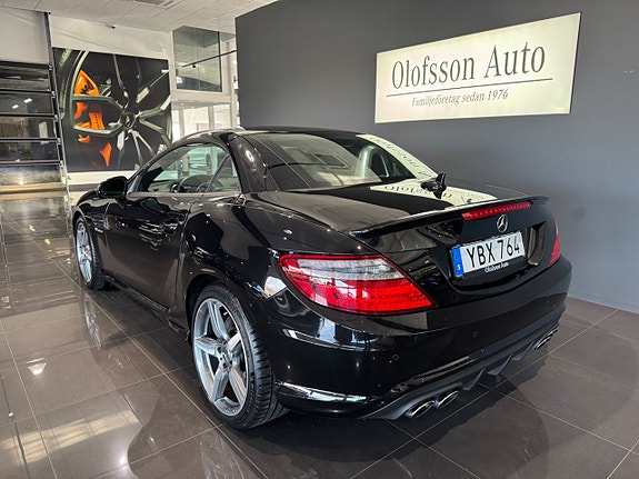 Mercedes-Benz SLK55 13 of 17