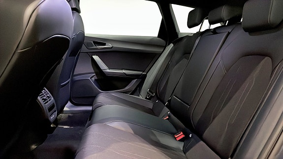 Cupra Leon 13 of 13