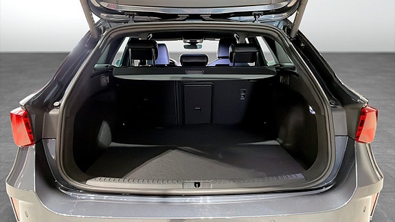 Cupra Leon 7 of 13