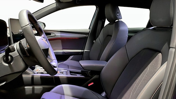 Cupra Leon 8 of 13