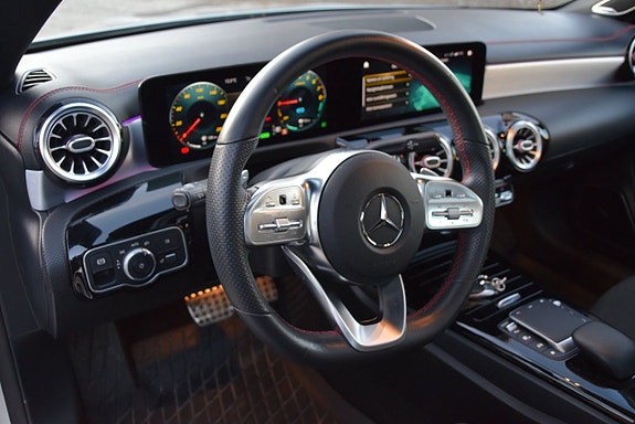 Mercedes-Benz CLA250 e 21 of 26