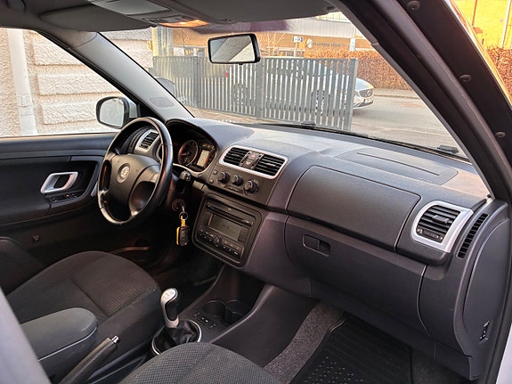 Skoda Fabia 16 of 21