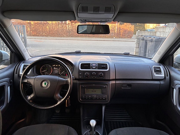 Skoda Fabia 10 of 21