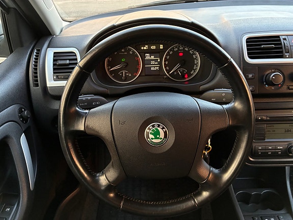 Skoda Fabia 11 of 21