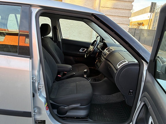 Skoda Fabia 17 of 21