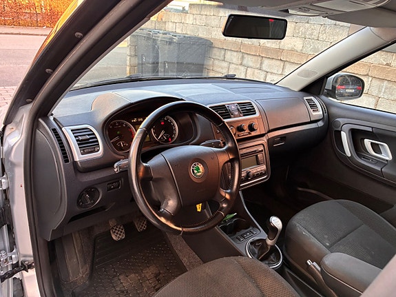 Skoda Fabia 14 of 21