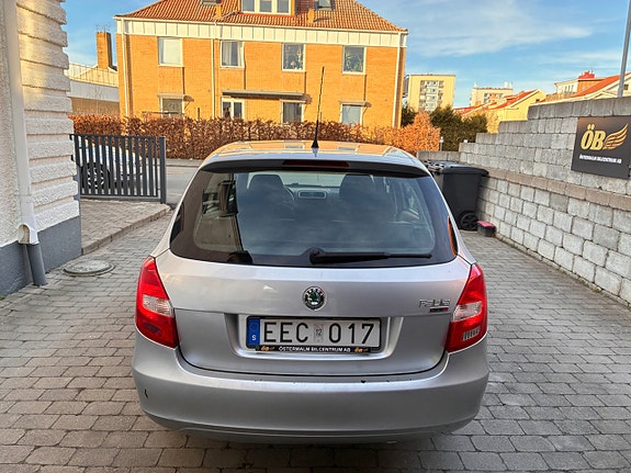 Skoda Fabia 8 of 21