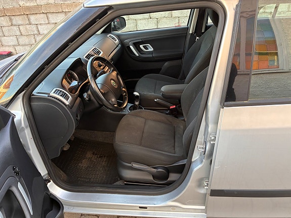 Skoda Fabia 15 of 21