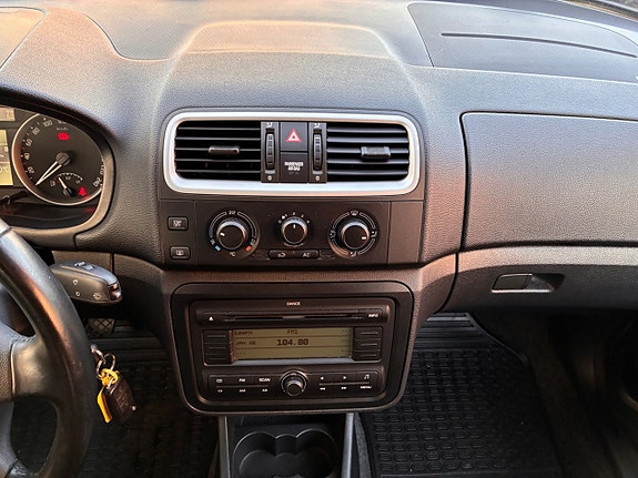 Skoda Fabia 12 of 21