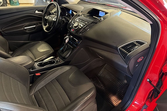 Ford Kuga 7 of 12