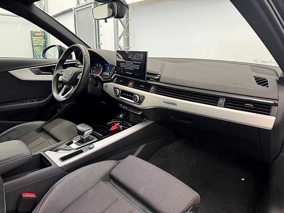 Audi A4 18 of 30