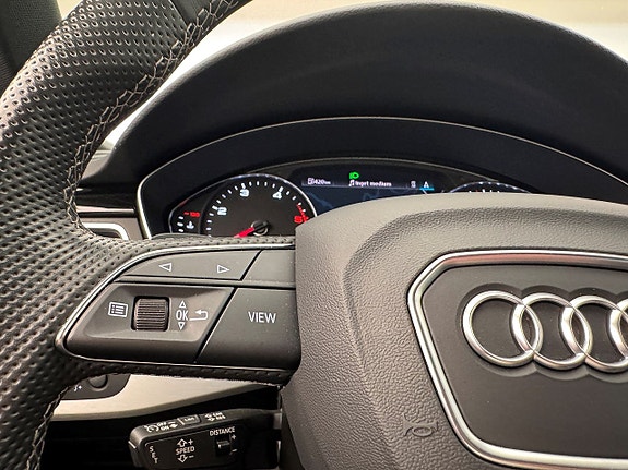 Audi A4 23 of 30