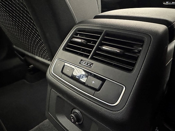 Audi A4 16 of 30