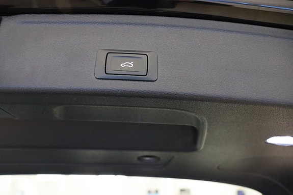 Audi A4 7 of 24