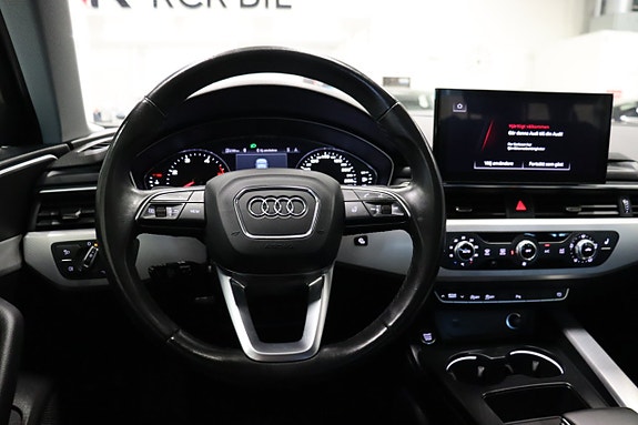 Audi A4 14 of 24