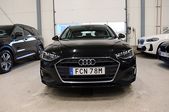 Audi A4 3 of 24