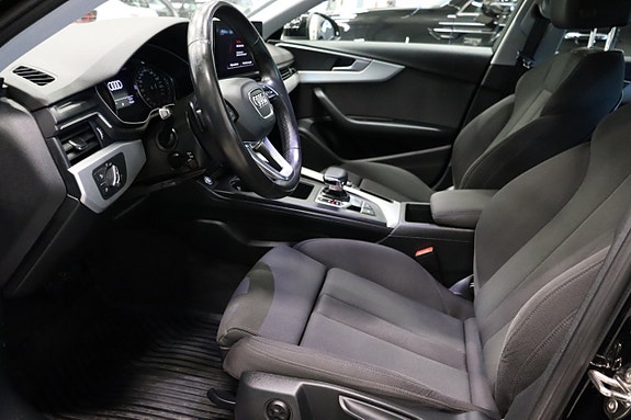 Audi A4 9 of 24