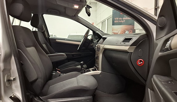 Opel Astra 11 of 21
