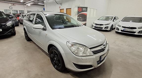 Opel Astra 3 of 5