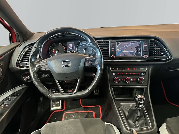Seat Leon 9 of 18
