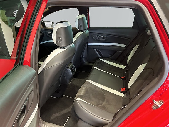 Seat Leon 8 of 18