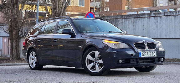 BMW 520d 2 of 5