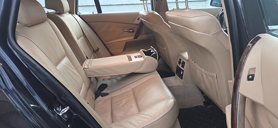 BMW 520d 25 of 26
