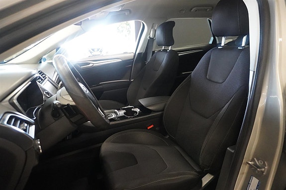 Ford Mondeo 11 of 13