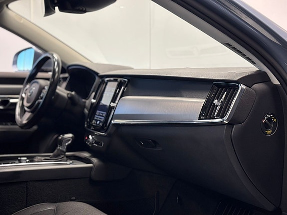 Volvo V90 23 of 24