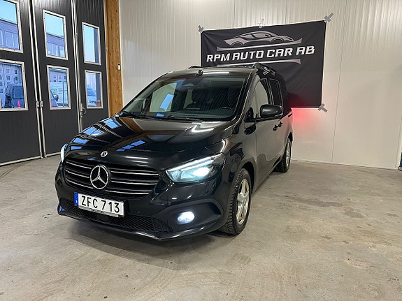 Mercedes-Benz T180 d 4 of 5