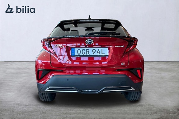 Toyota C-HR 5 of 5
