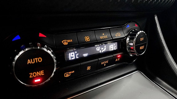 Mercedes-Benz A200 d 14 of 18