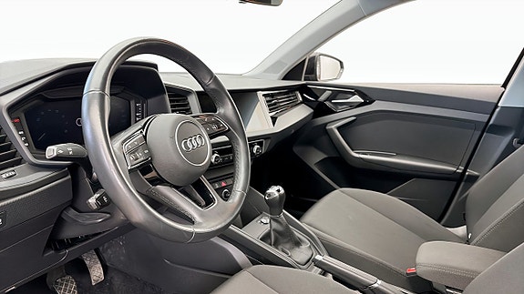 Audi A1 7 of 12