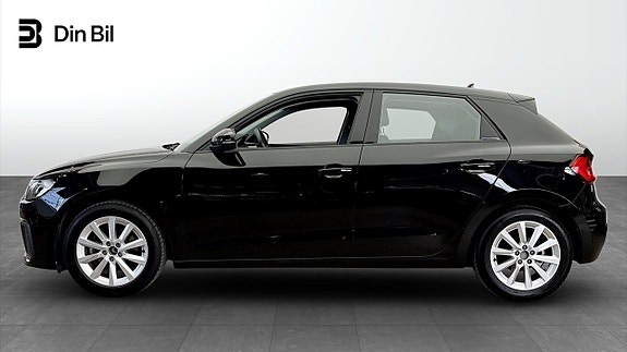 Audi A1 2 of 12