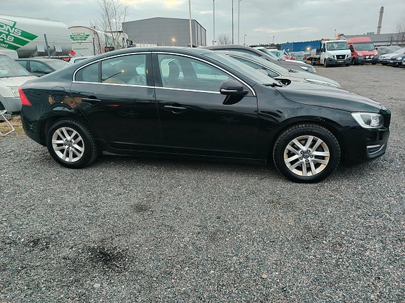 Volvo S60 19 of 26