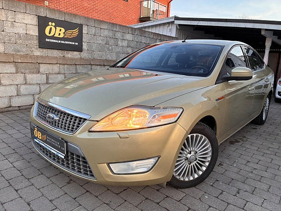 Ford Mondeo 3 of 22