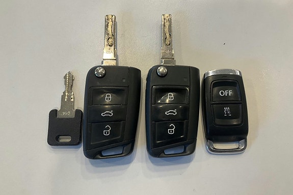 Volkswagen Golf Alltrack 13 of 13